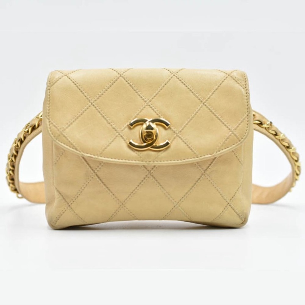 VINTAGE CHANEL CC Turn-Lock
Double Stitch Lamb Leather Waist Bag - Picture 10 of 12